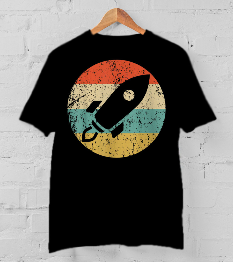 Astronau Vintage Space Ship Retro Rocket Stripes T-Shirt