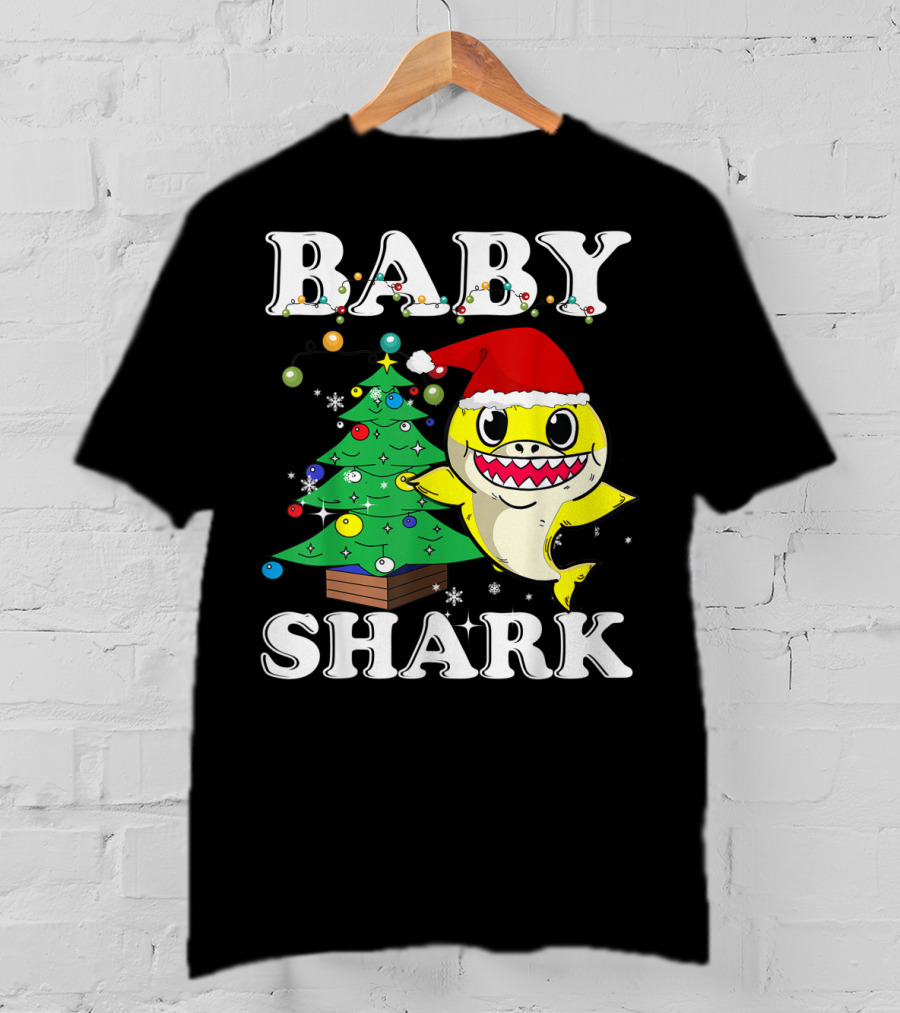 Baby Shark Christmas Tree Santa Hat T-Shirt