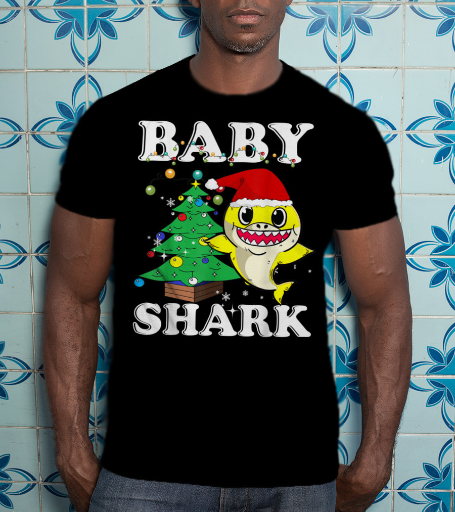 Baby Shark Christmas Tree Santa Hat T-Shirt