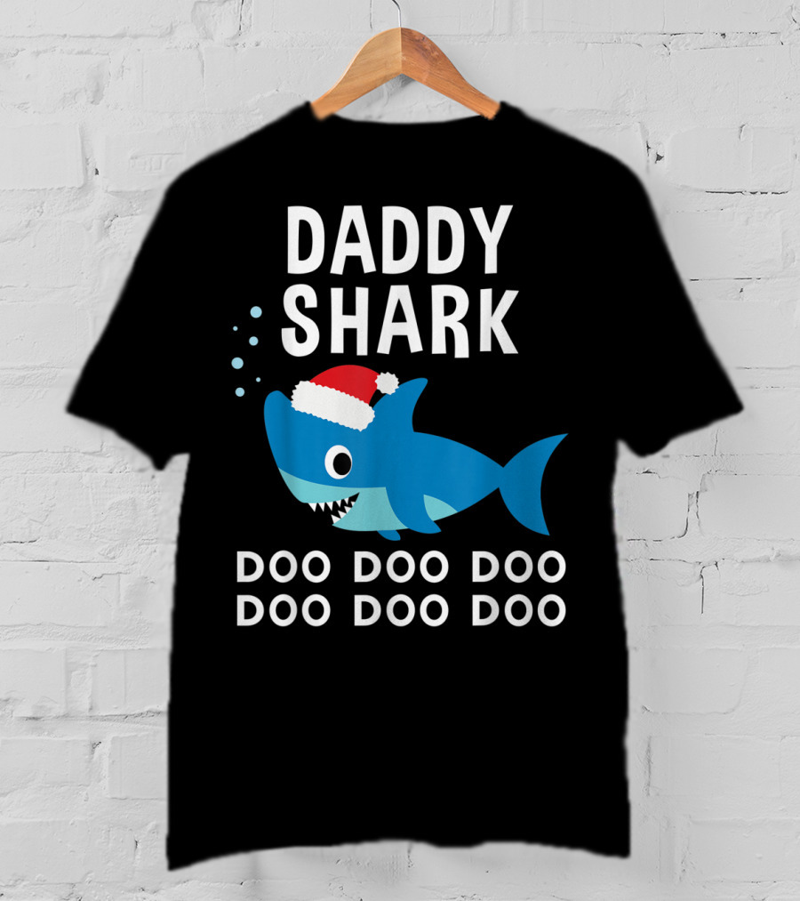 Daddy Shark Doo Doo Doo Doo Christmas T-Shirt