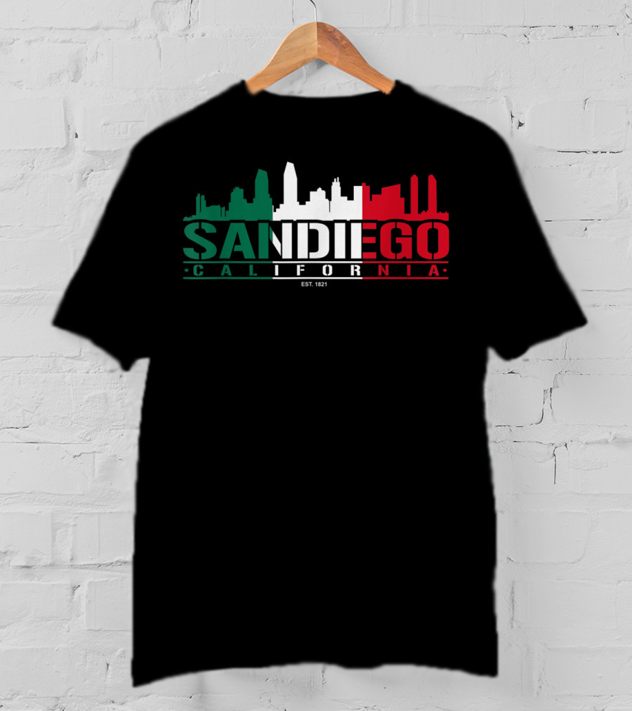 San Diego California Skyline Est. 1821 Classic Look T-Shirt