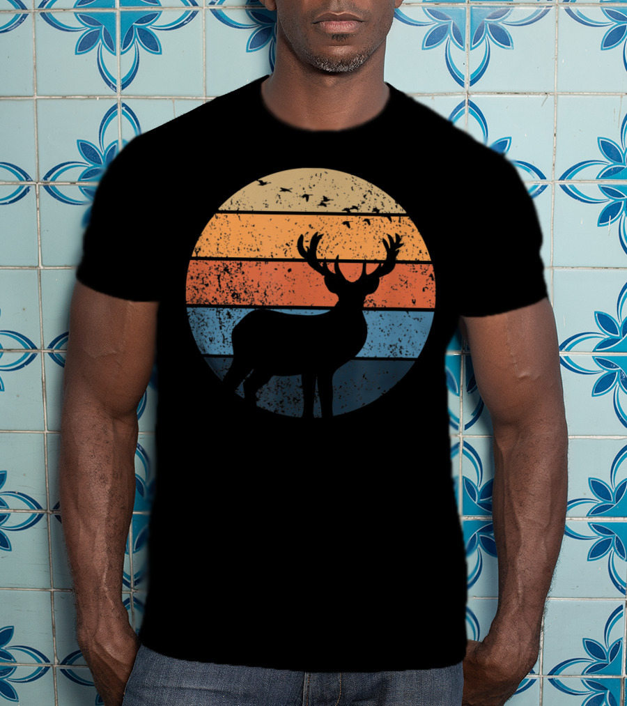 Deer Hunters Vintage Sunset Silhouette With Flying Birds T-Shirt