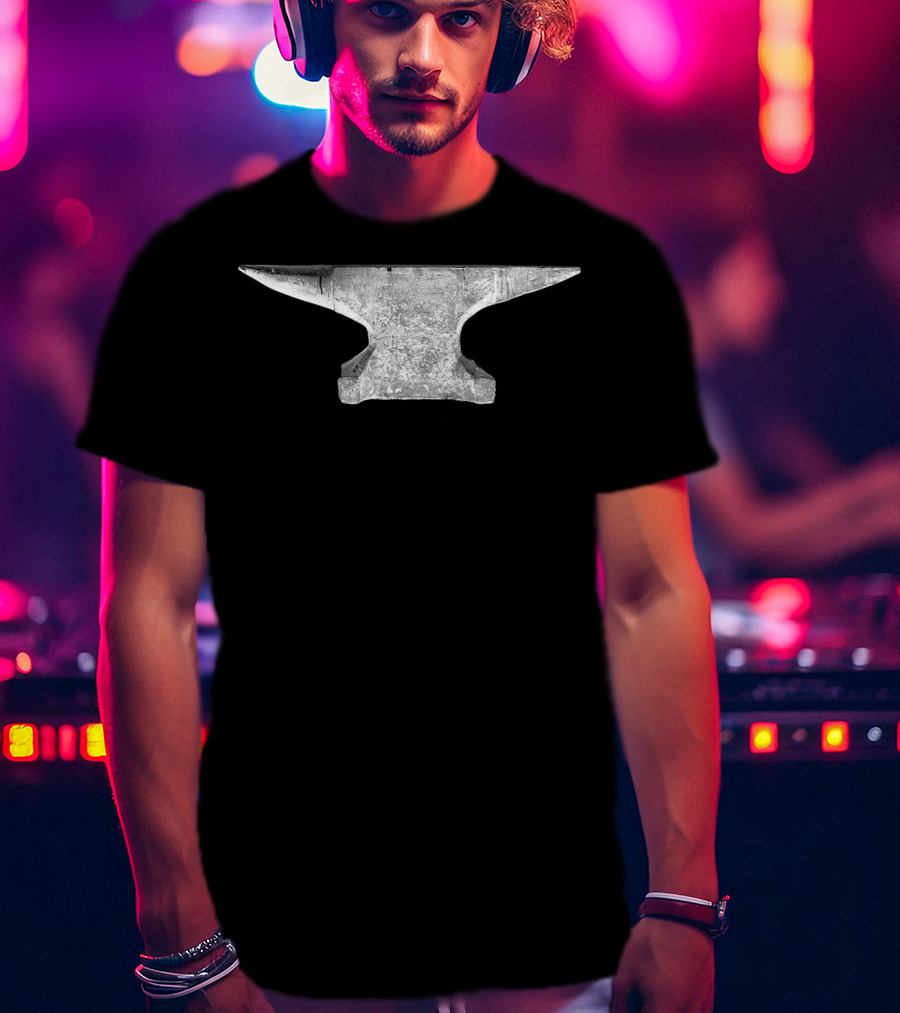 Blacksmith Anvil Bladesmith Welder Mac T-Shirt