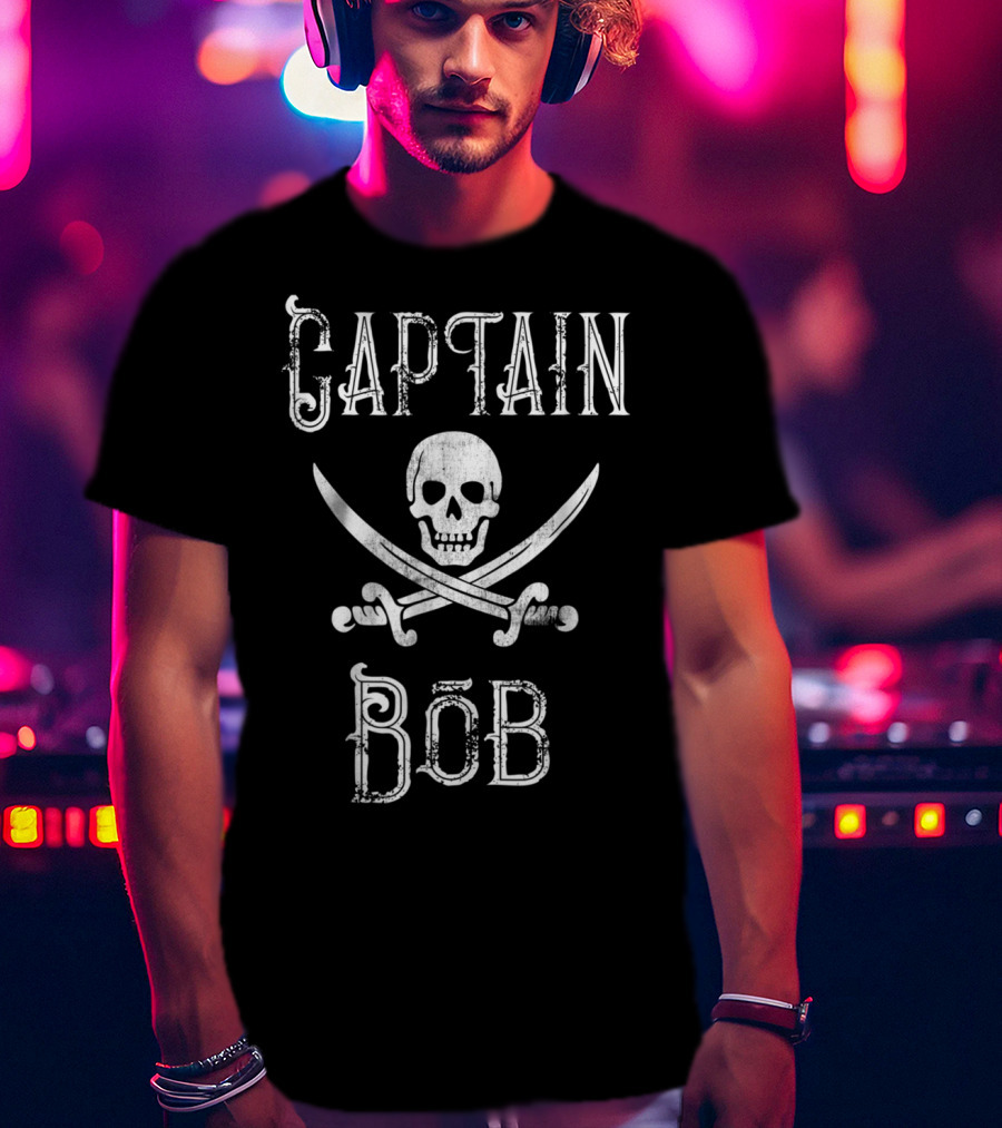 Captain Bob Skull And Crossed Swords Vintage Pirate T-Shirt
