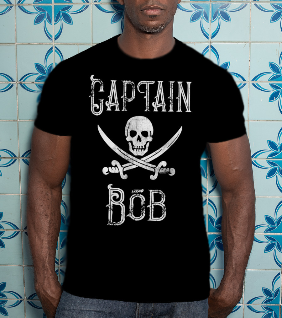 Captain Bob Skull And Crossed Swords Vintage Pirate T-Shirt