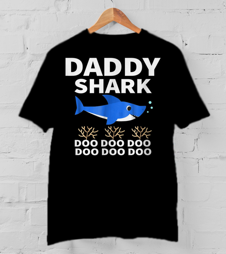 Daddy Shark Doo Doo Father's Day From Wife Son T-Shirt
