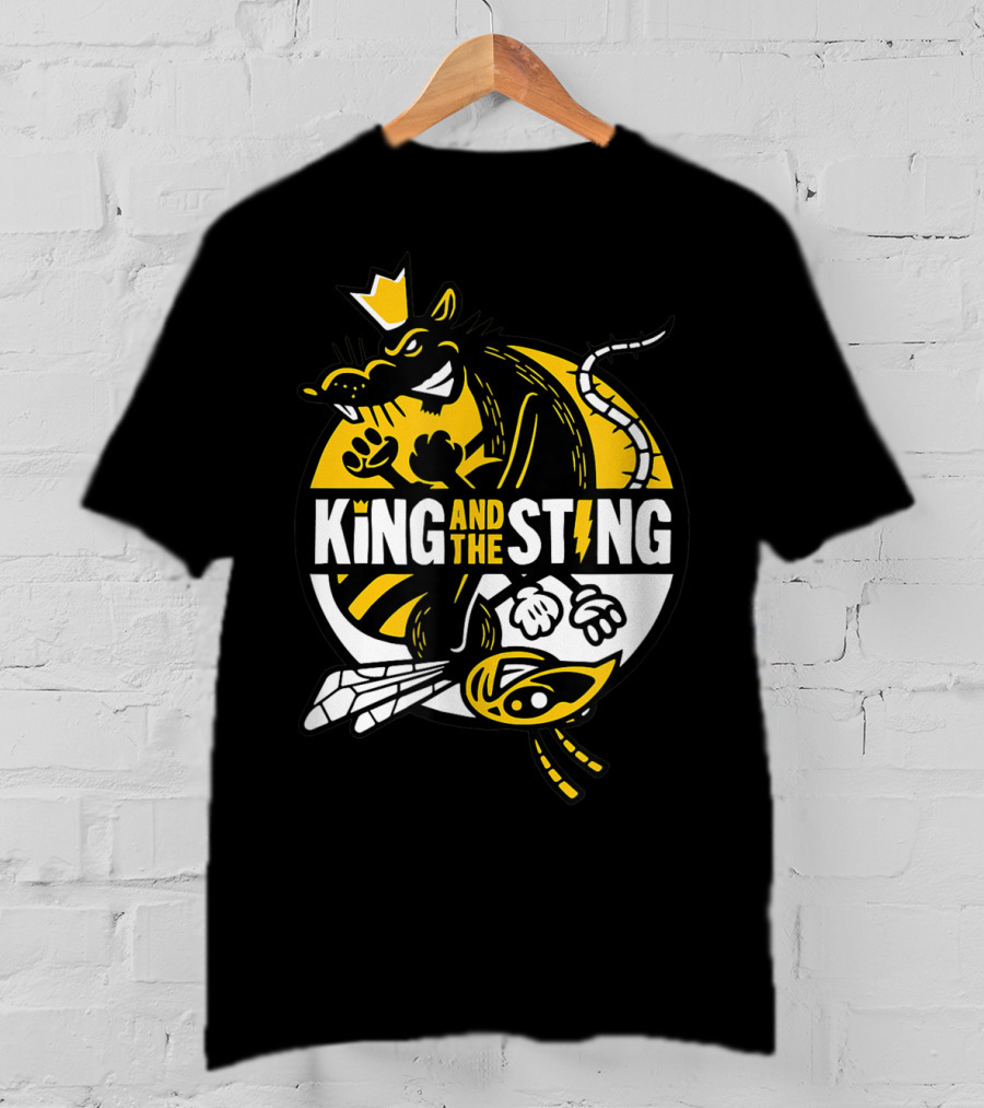 KING AND THE STING Crowned Rat And Bee Emblem T-Shirt