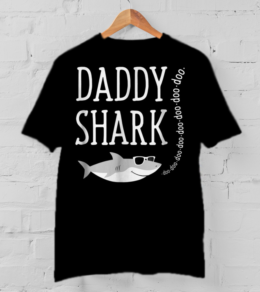 Daddy Shark Doo Doo Sunglasses T-Shirt