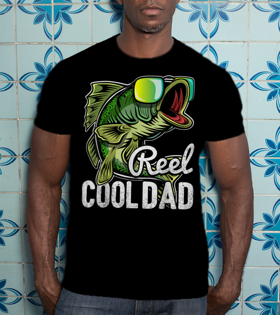 Reel Cool Dad Fishing Sunglasses Bass T-Shirt