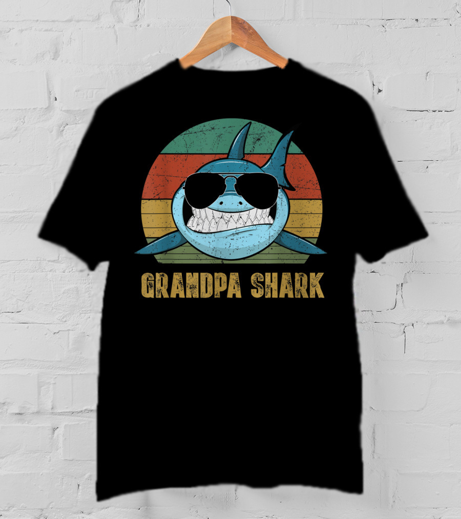 Grandpa Shark Vintage Retro Sunglasses T-Shirt