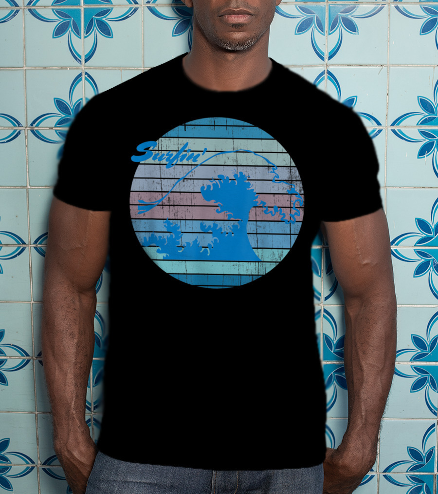 Surfin' Classic Surfing Waves Ocean Stripes T-Shirt
