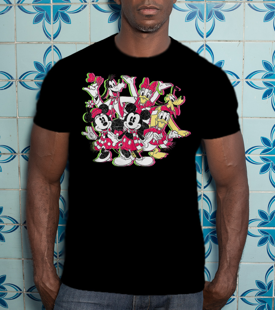 Disney Classic Characters Featuring Mickey Minnie Donald Goofy And Daisy T-Shirt