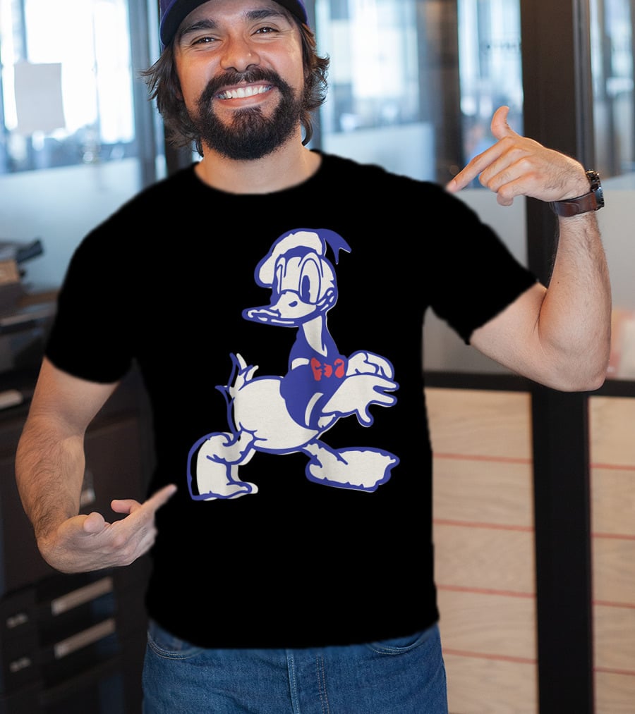 Disney Mickey And Friends Donald Duck Classic Art O0 T-Shirt