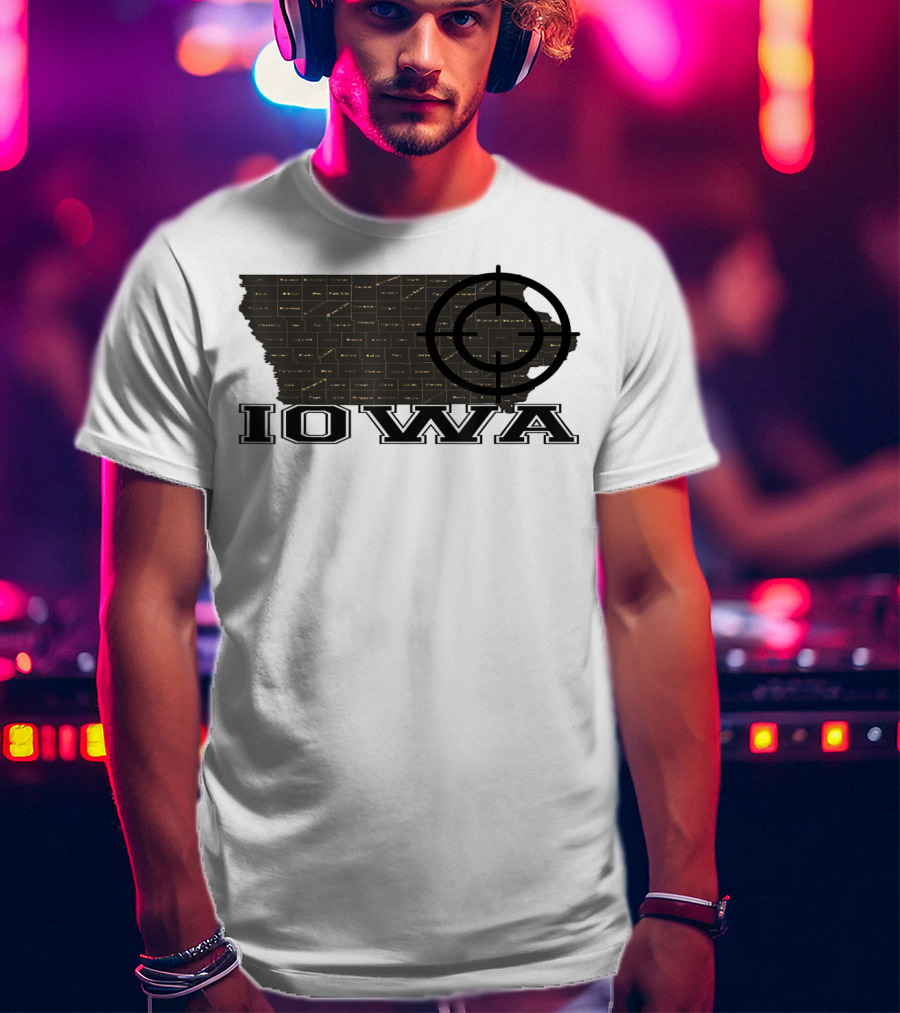 Iowa Map Vintage Fun Black With Target Overlay T-Shirt