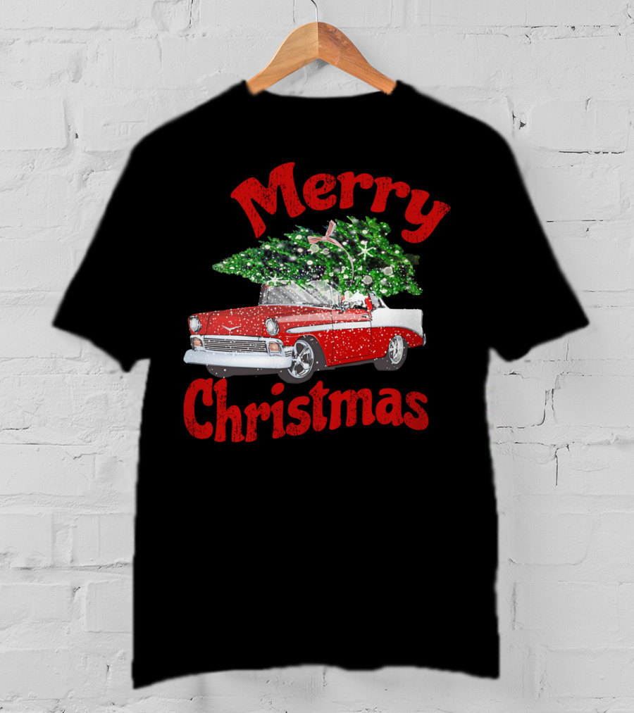 Merry Christmas Vintage Classic Car With Christmas Tree T-Shirt