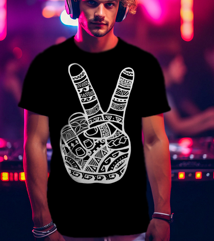 Boho Tiki Tattoo Polynesian Peace Sign Hand T-Shirt