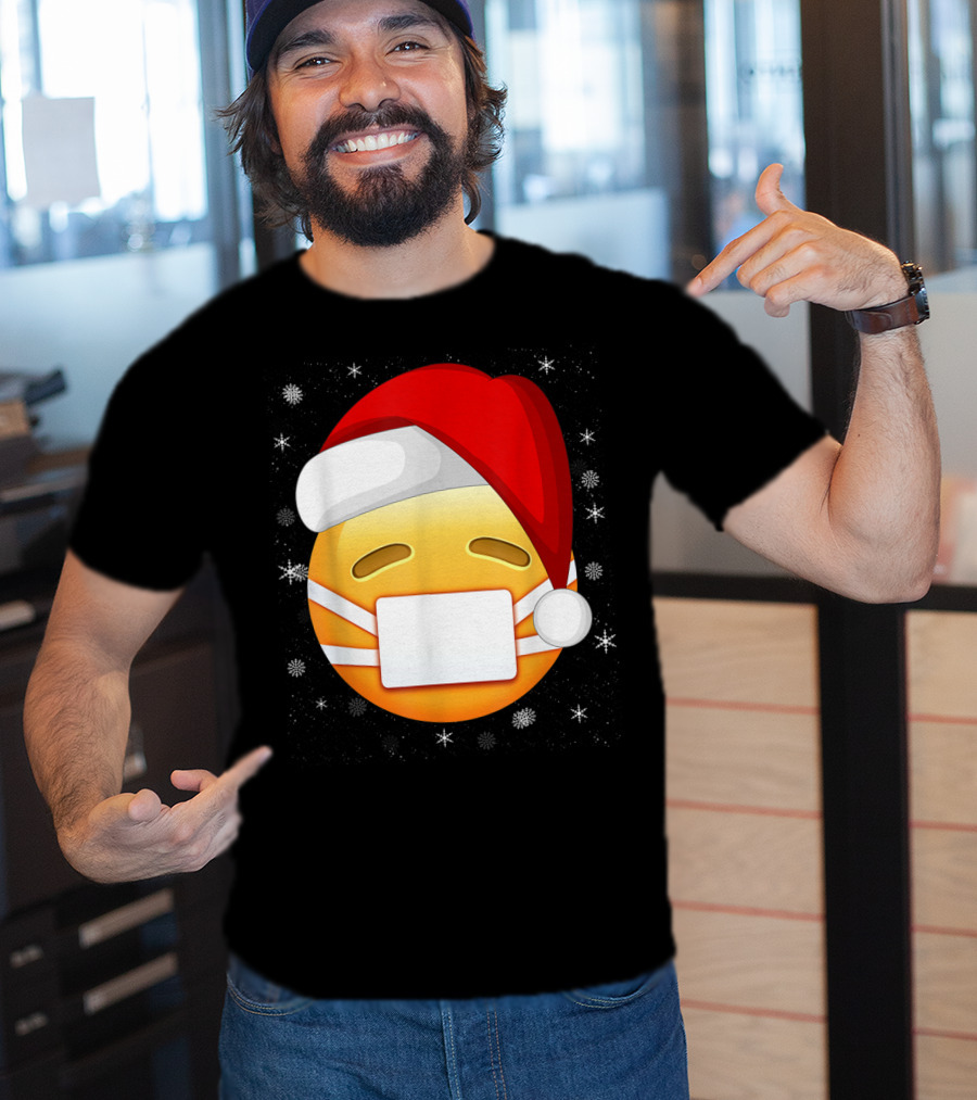 Funny Face With Medical Mask Emojis Santa Hat Snowflakes T-Shirt