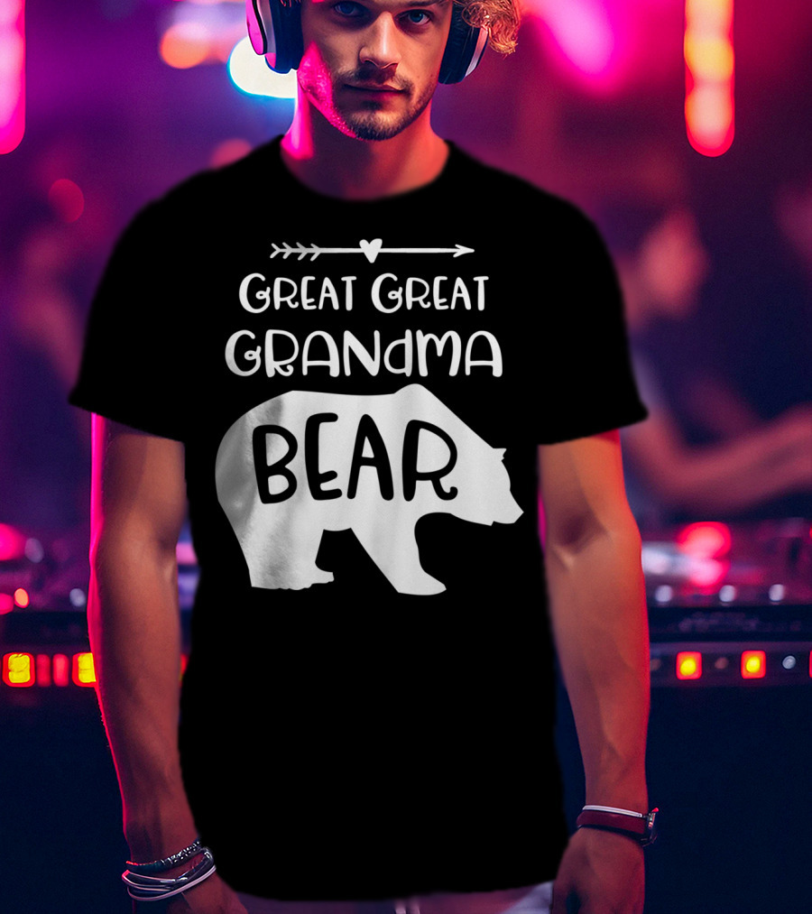 Great Great Grandma Bear Arrow Heart T-Shirt