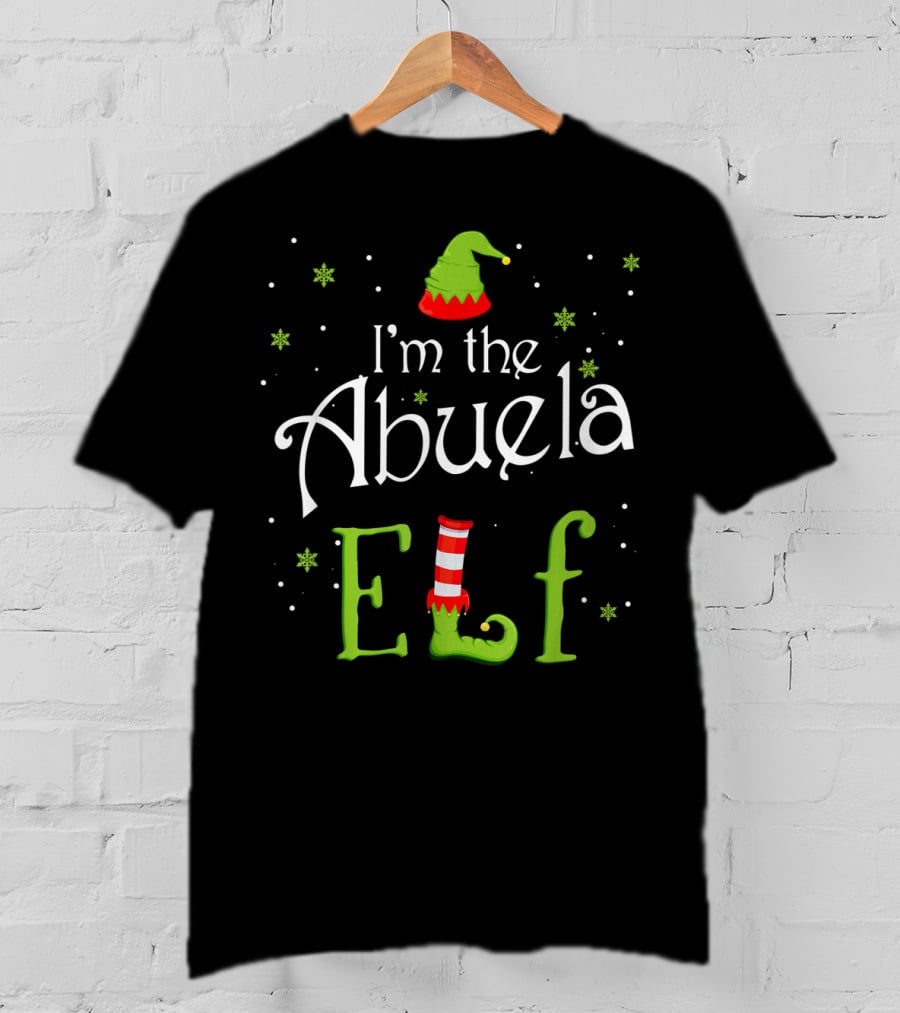 I'm The Abuela Elf Christmas Xmas Family Hat Snowflakes Stocking T-Shirt