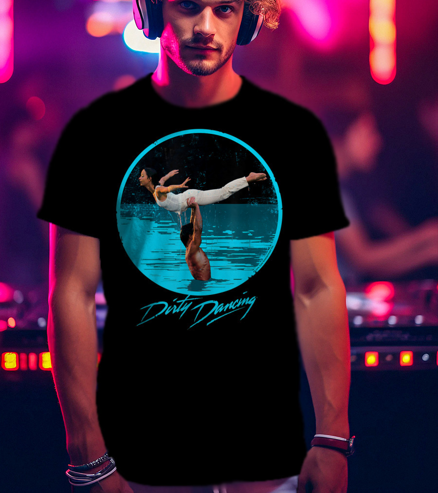 Dirty Dancing Iconic Lift Scene In Water T-Shirt