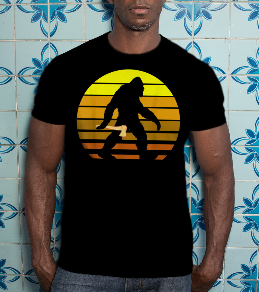 Big Foot Axe Thrower Father's Day Sunset T-Shirt