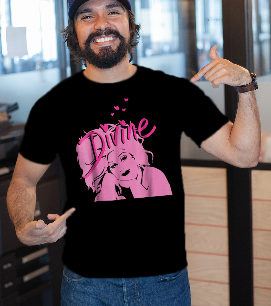 DIVINE John Waters Female Trouble Pink Portrait With Hearts T-Shirt