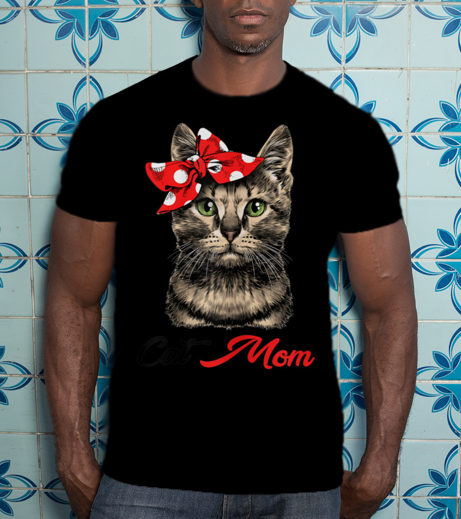 Cat Mom For Cat Lovers With Polka Dot Bow T-Shirt