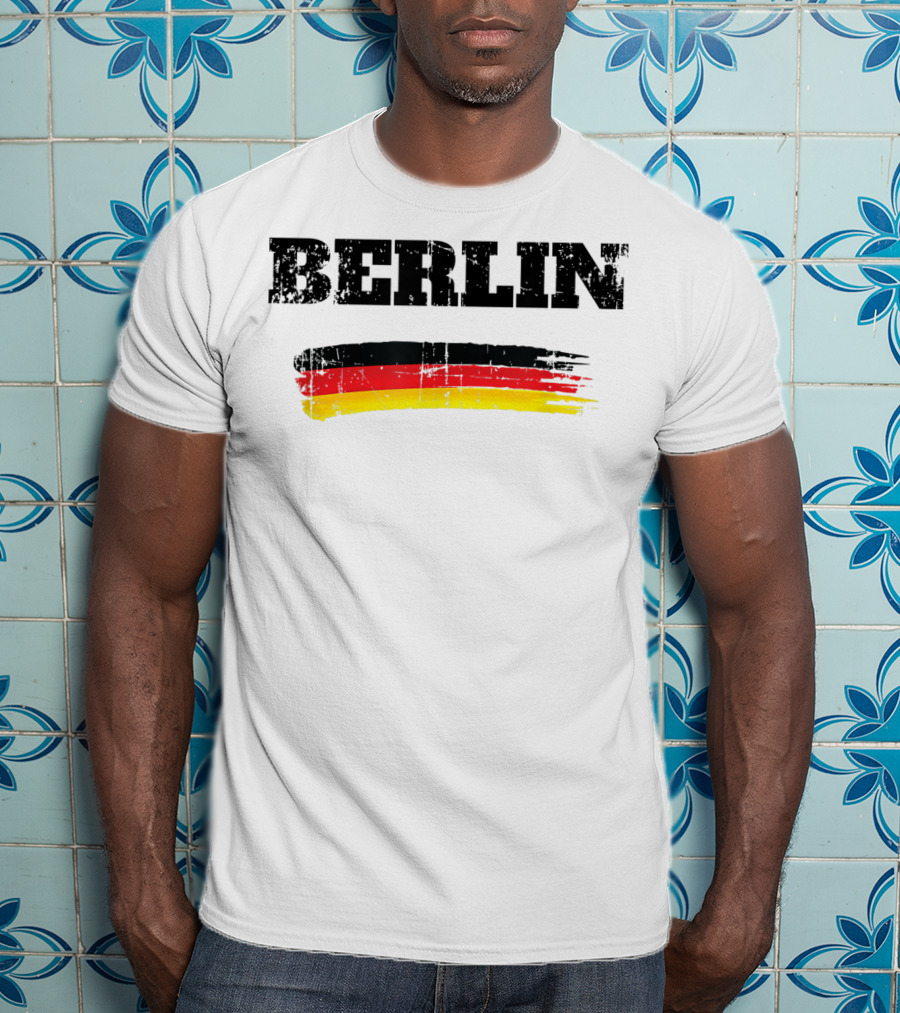 Berlin Germany Black Red Gold Flag Brushstroke T-Shirt