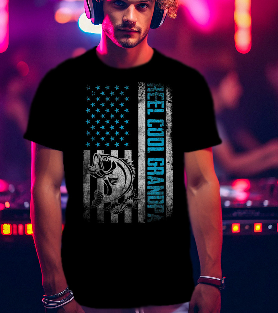Father's Day Reel Cool Grandpa Fishing American Flag T-Shirt