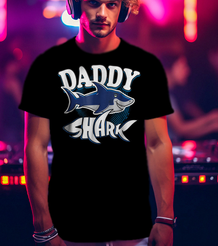 Daddy Shark Funny Daddy Shark T-Shirt