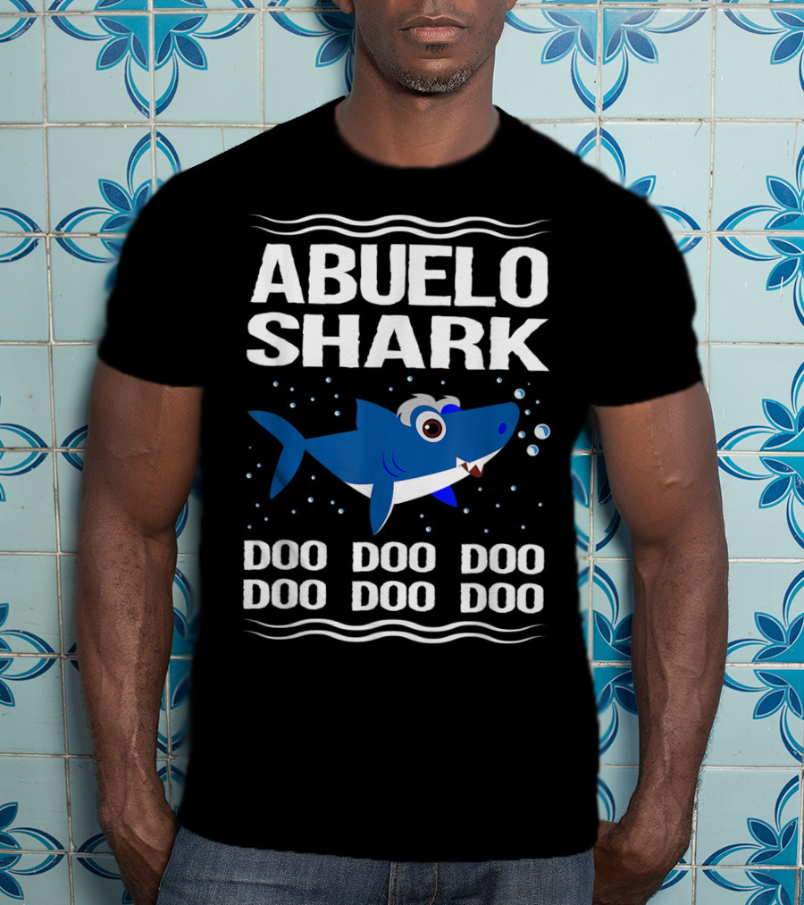 Abuelo Shark Doo Doo Doo Song Meme Grandpa Shark With Bubbles T-Shirt