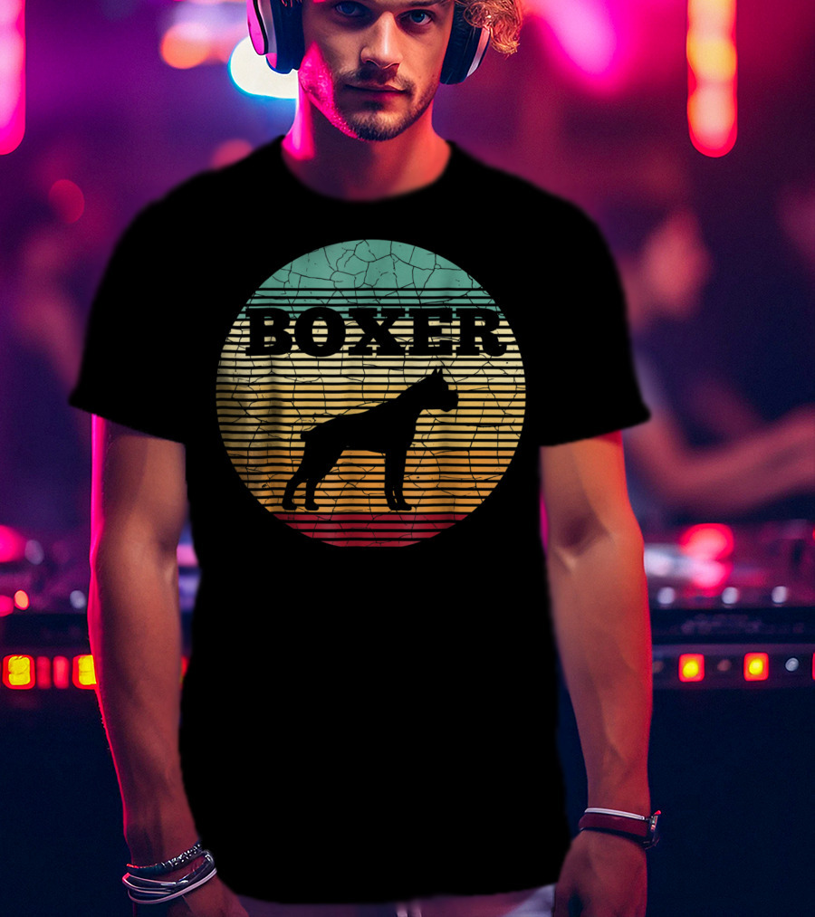 Boxer Dog Vintage Boxer Mom Boxer Dad T-Shirt
