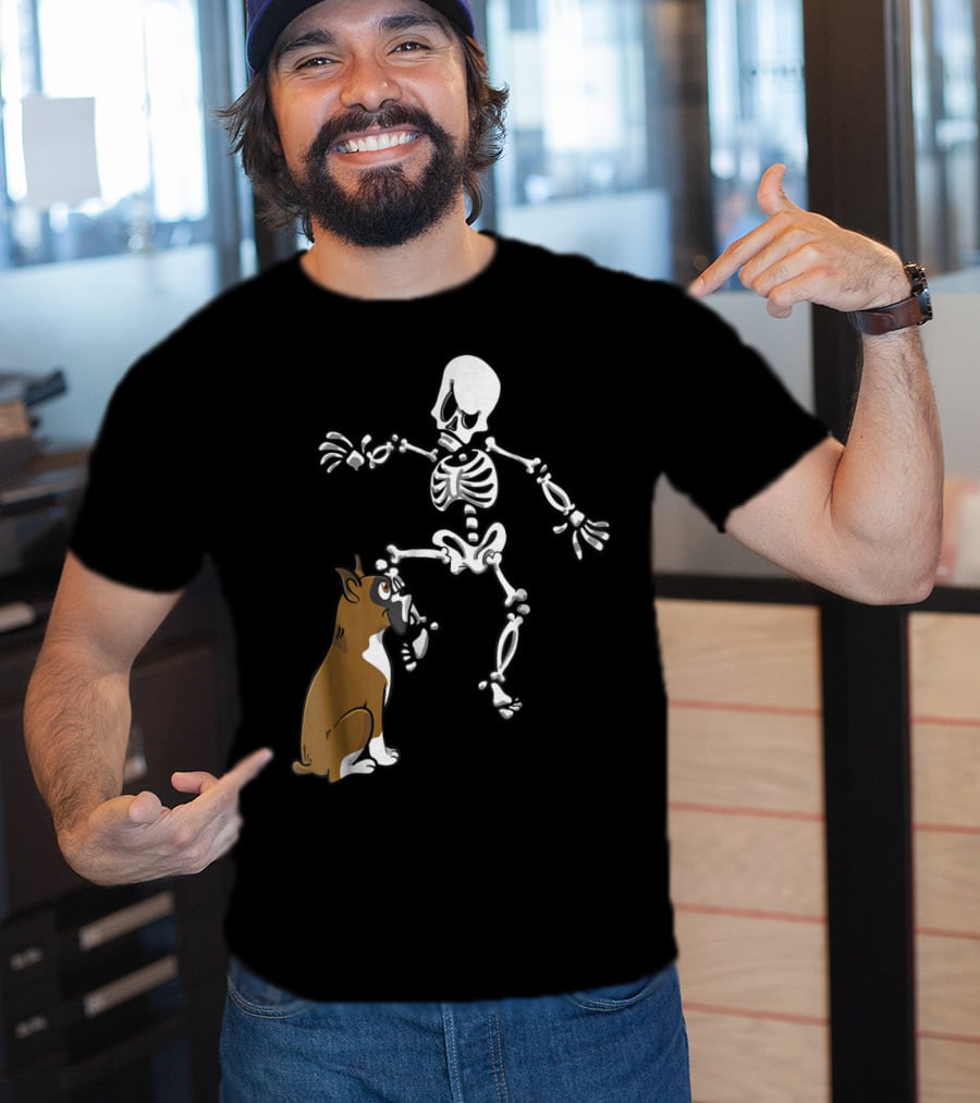 Boxer Dog Biting Skeleton Leg Halloween Dog Skeleton T-Shirt