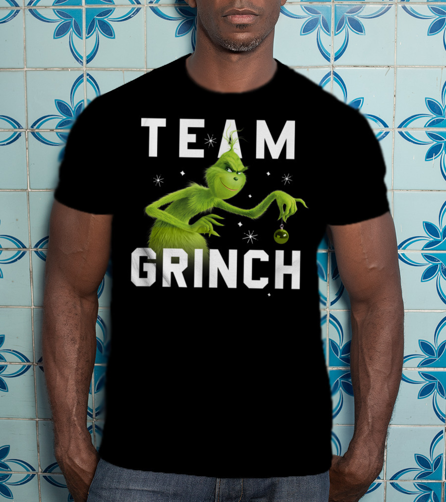 Team Grinch Drseuss The Grinch Holding T-Shirt