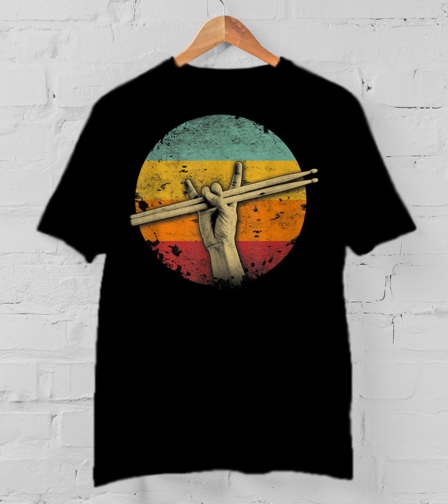 Rock Drummer Hand Sign Drumsticks Percussion Lover Retro Circle T-Shirt
