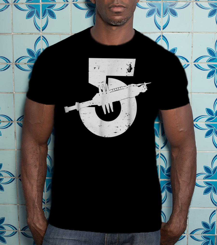 Babylon 5 Space Station Silhouette And Number 5 T-Shirt