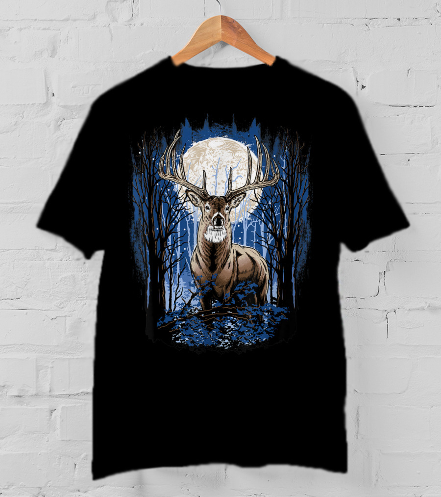 Big Whitetail Buck With Full Moon In Forest Deer For Hunters T-Shirt
