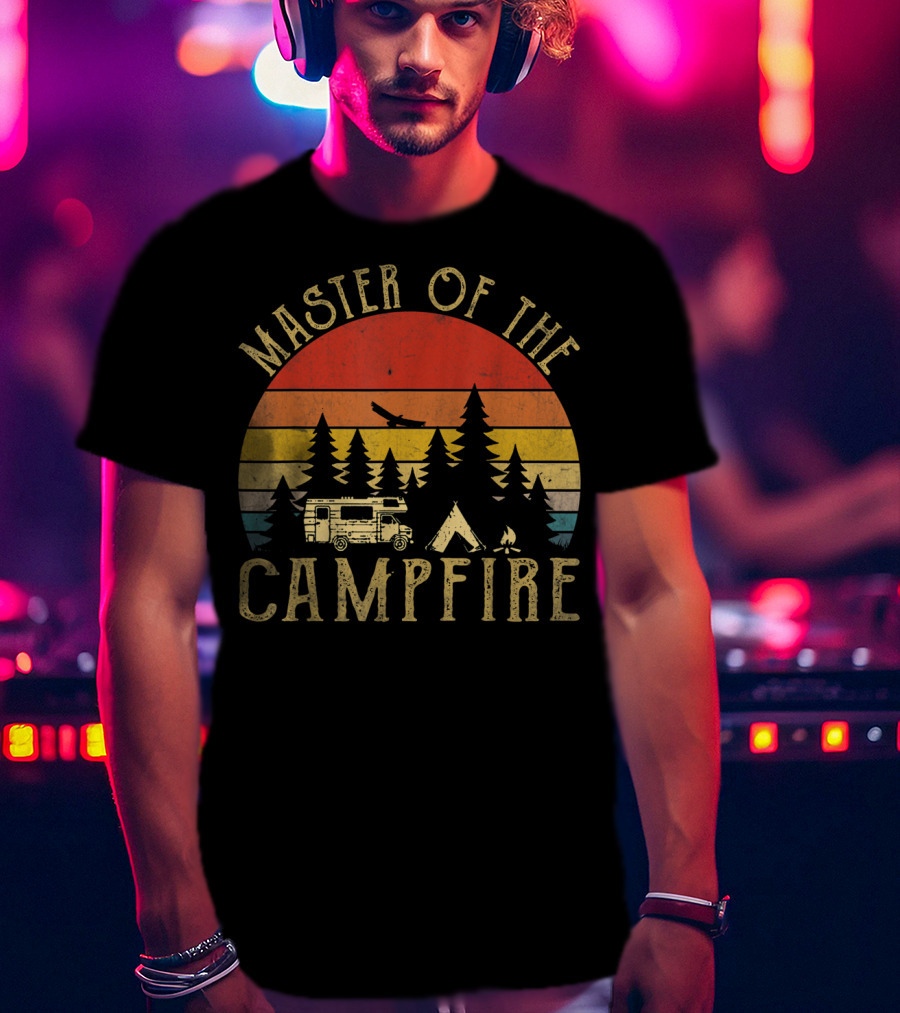 Master Of The Campfire Vintage RV Adventure Camping Scene T-Shirt