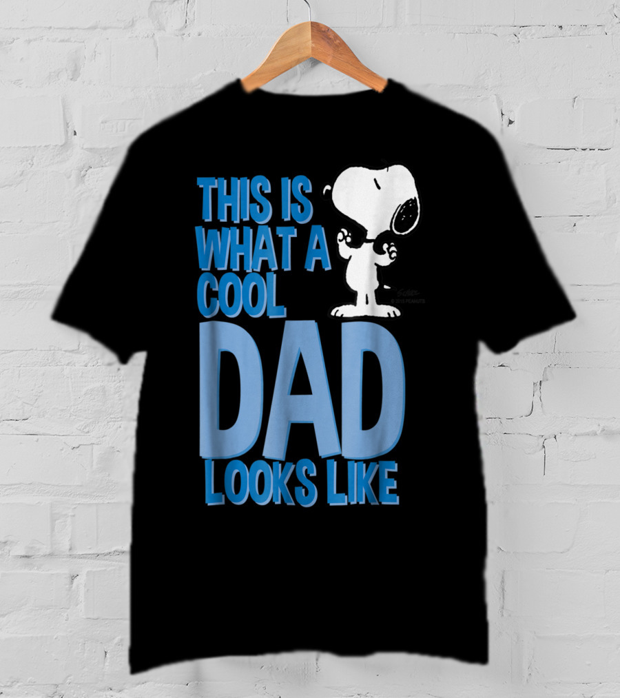 Snoopy This Is What A Cool Dad Looks Like Peanuts Mens T-Shirt