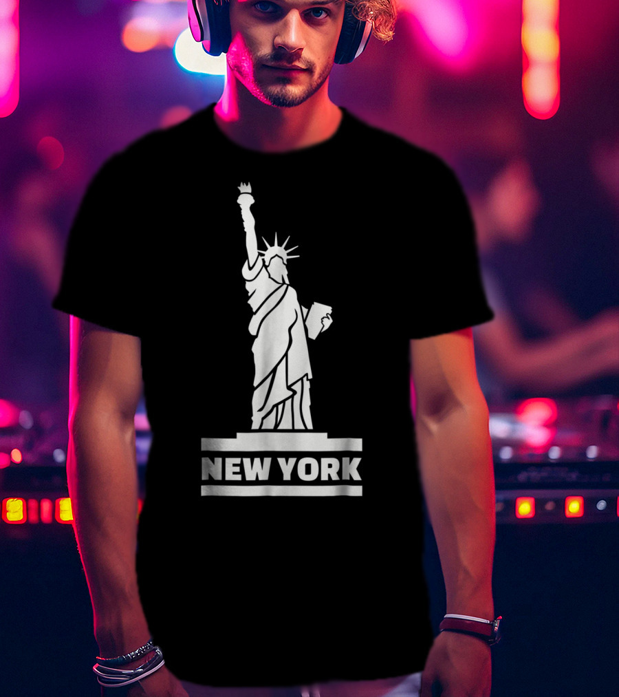 New York Statue Of Liberty T-Shirt