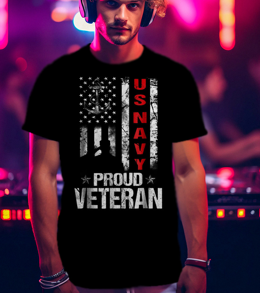 US Navy Anchor Patriotic Proud Veteran Flag T-Shirt