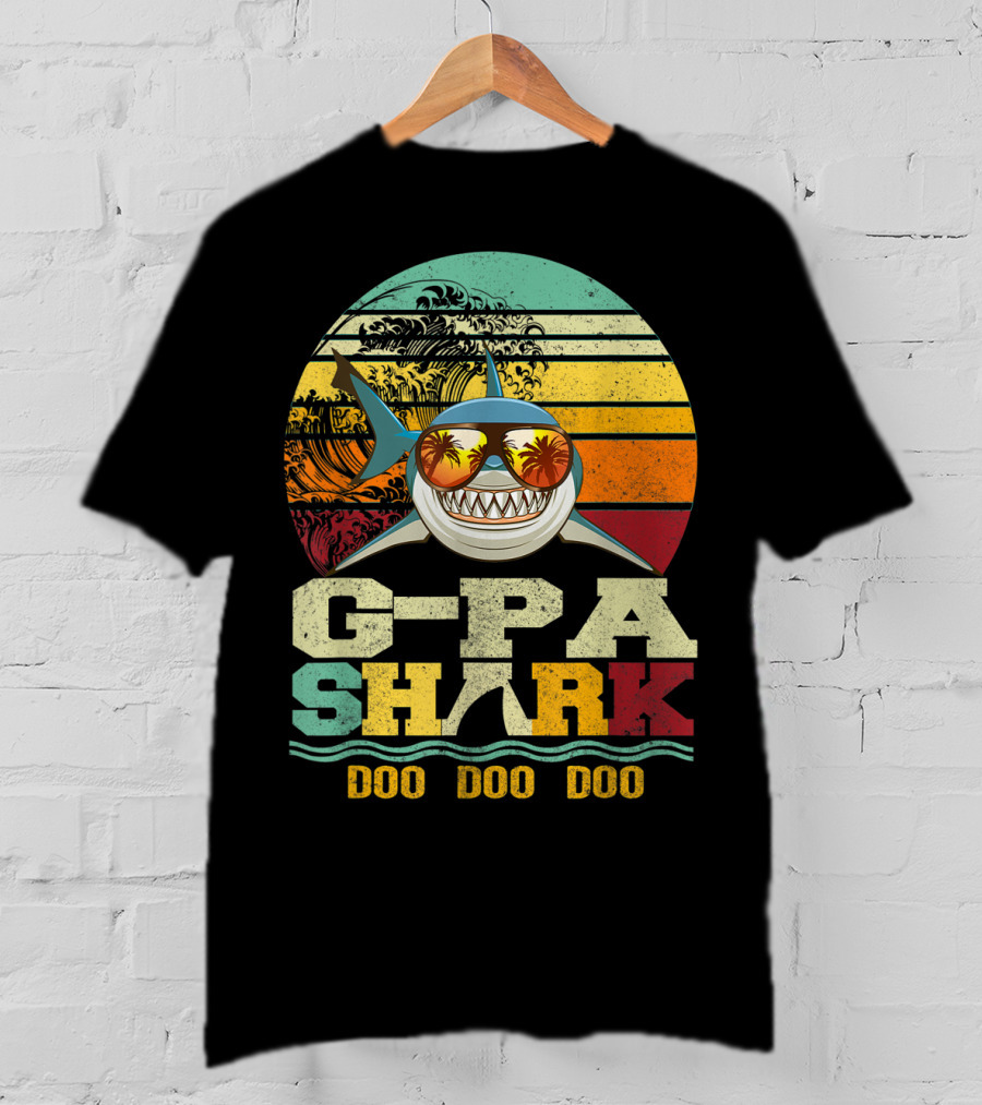 G Pa Shark Doo Doo Doo Retro Vintage Beach Sunset Wave Sunglasses Palm Trees T-Shirt