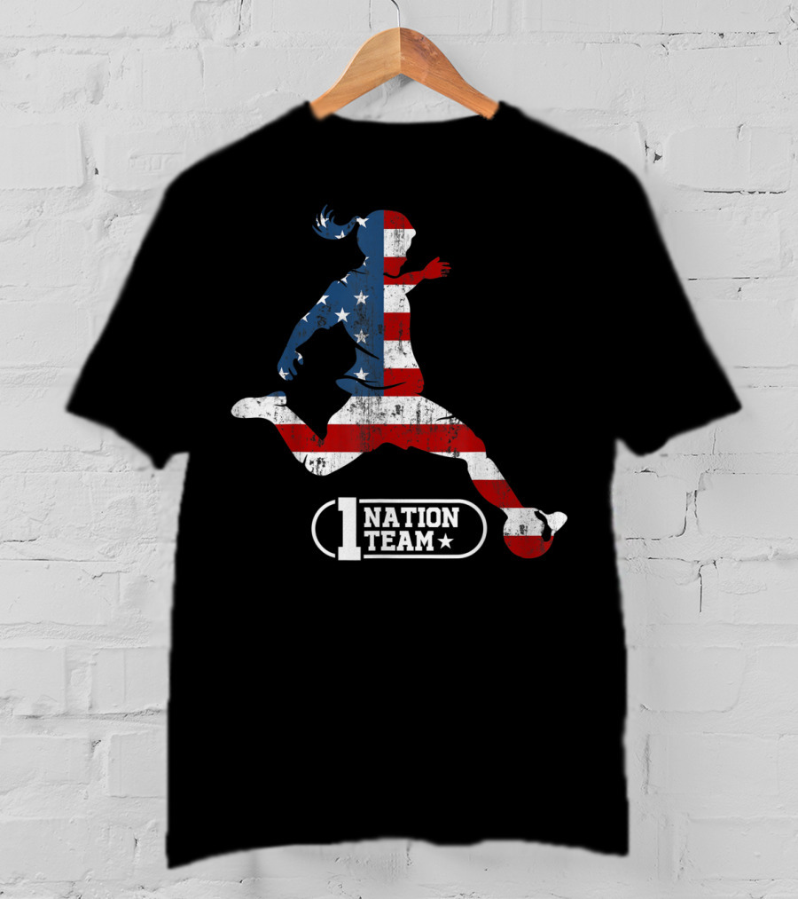 1 Nation Team Us Women Soccer Player Big Fan T-Shirt