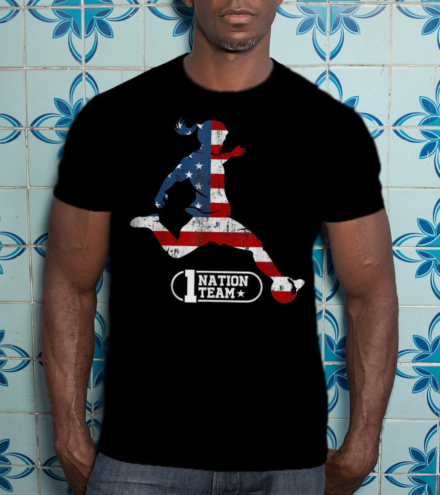 1 Nation Team Us Women Soccer Player Big Fan T-Shirt