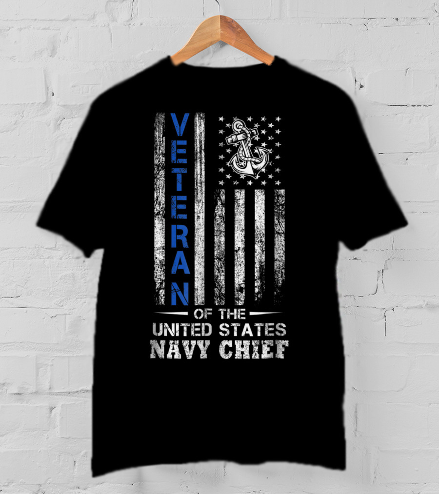 Veteran Of The United States Navy Chief With Anchor And American Flag T-Shirt