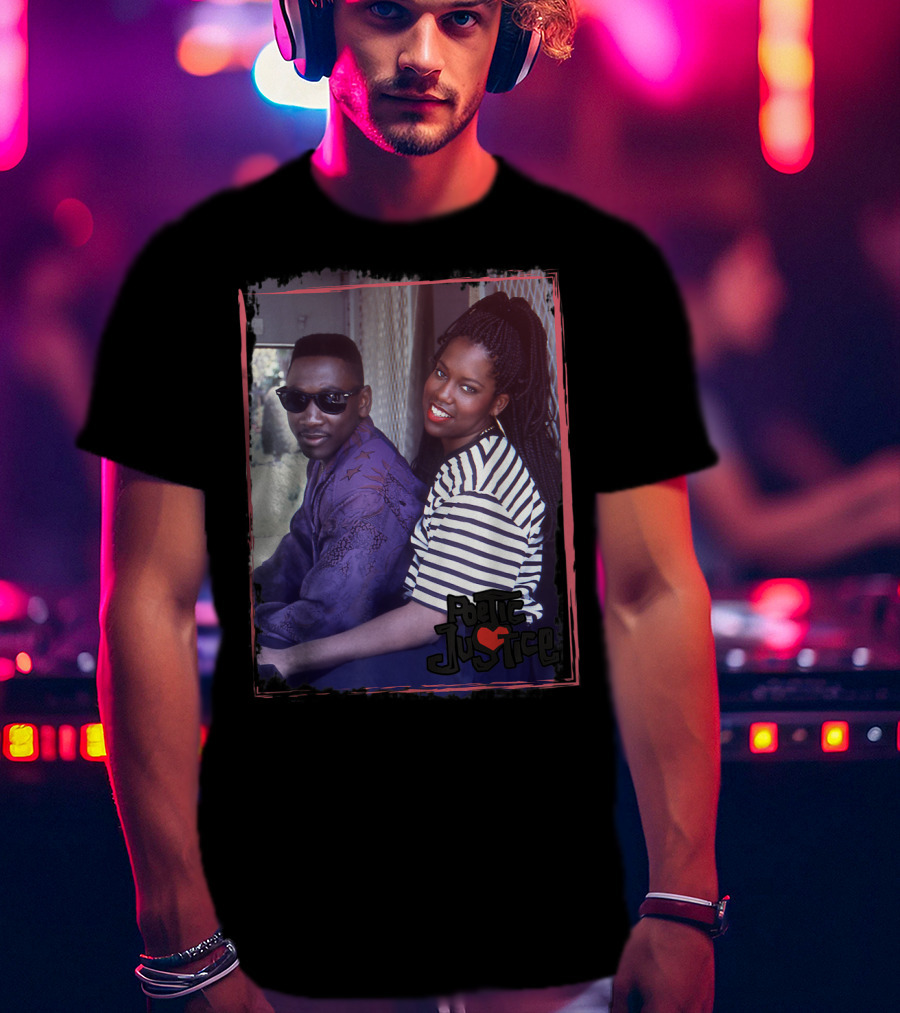 Poetic Justice Photograph With Iesha And Chicago Sitting Together T-Shirt