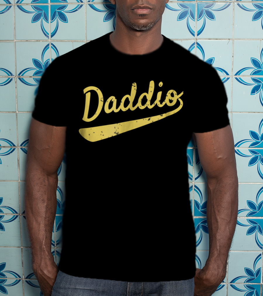Daddio Cool Vintage Classic Style Mens T-Shirt