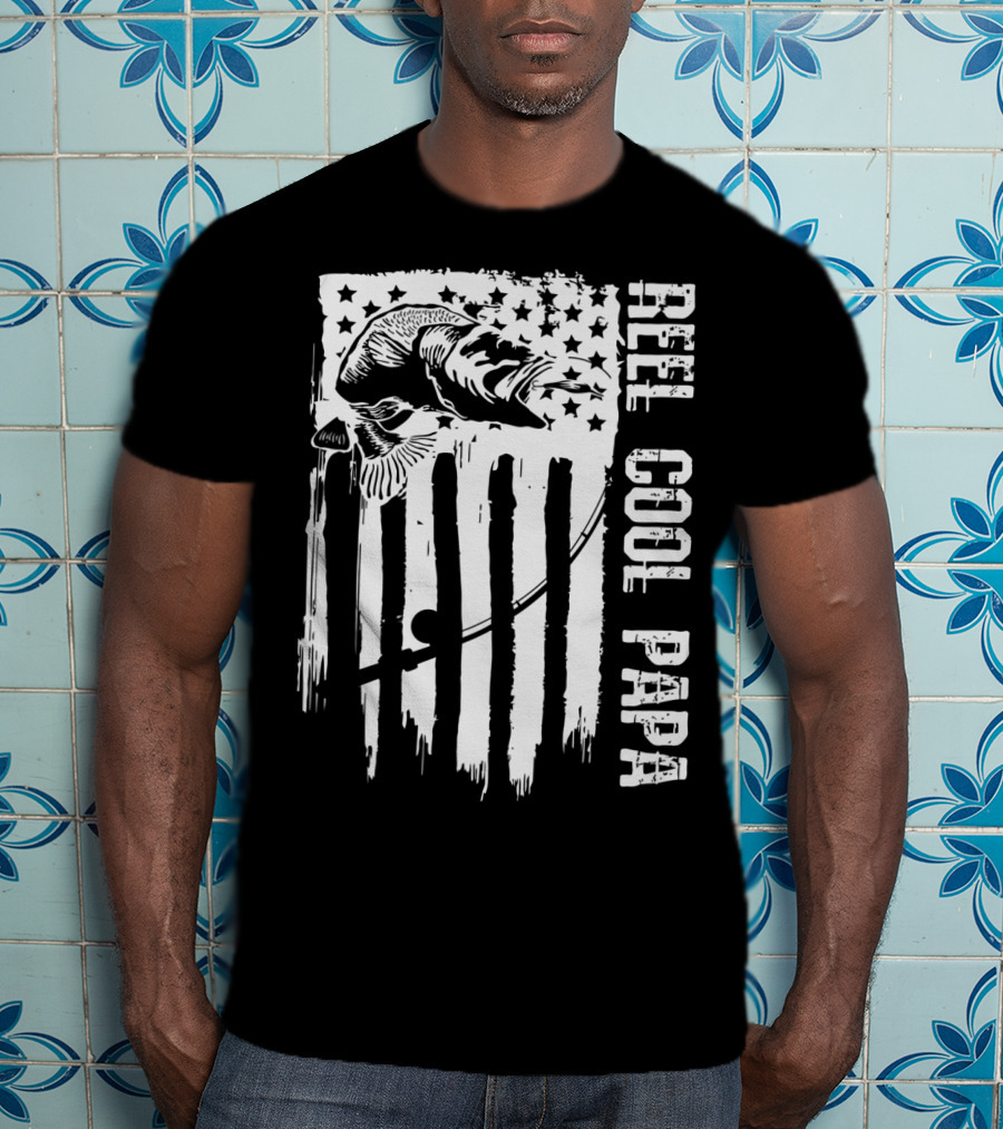 Reel Cool Papa Fishing Patriotic American Flag T-Shirt