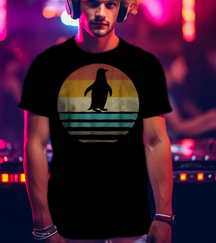 Penguins Vintage 70s Sunset Stripes T-Shirt