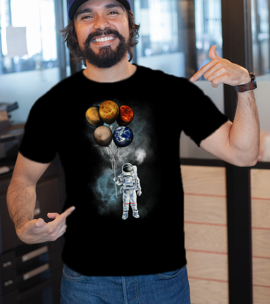 The Spaceman's Adventure Holding Planet Balloons In Outer Galaxy T-Shirt